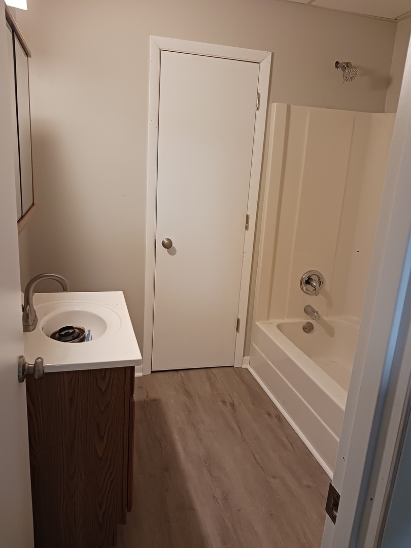 2114 Enoch Avenue #2, Zion, IL 60099