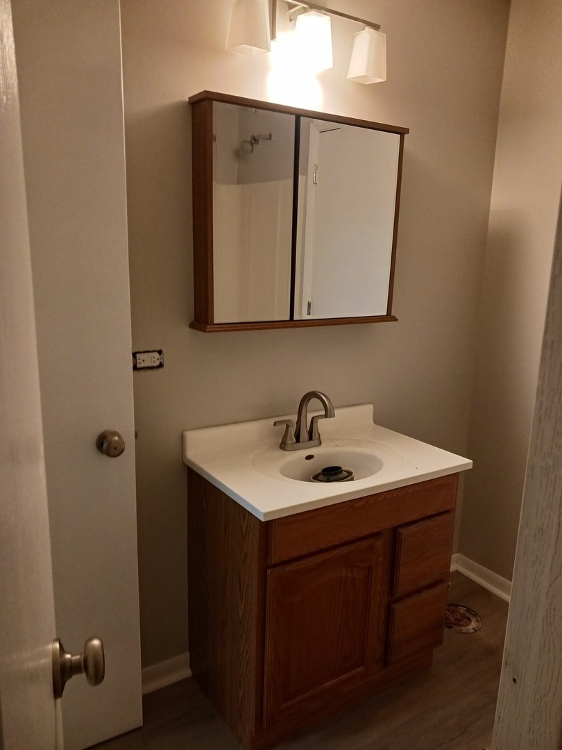 2114 Enoch Avenue #2, Zion, IL 60099