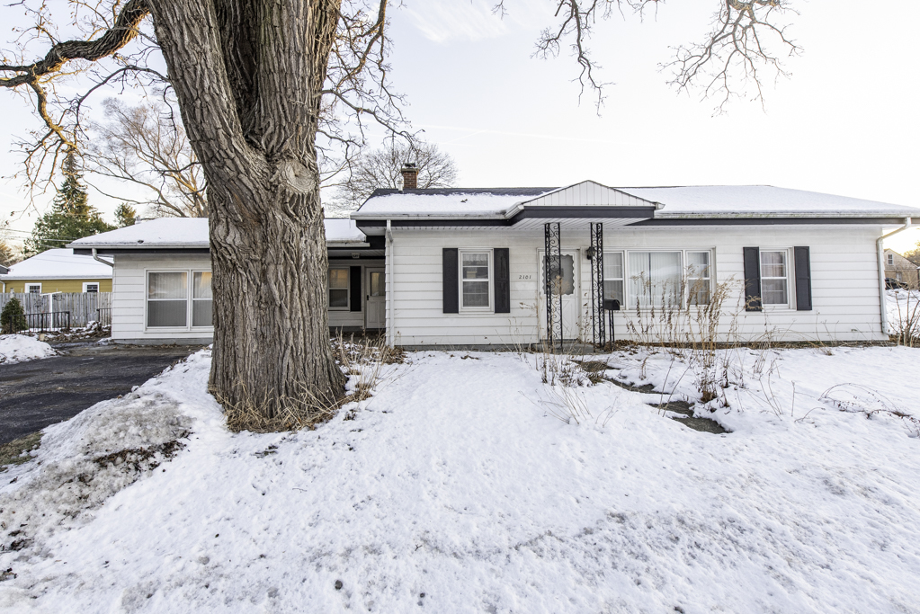 2101 Eshcol Avenue, Zion, IL 60099