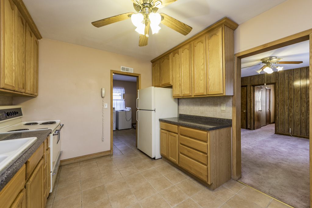 2101 Eshcol Avenue, Zion, IL 60099