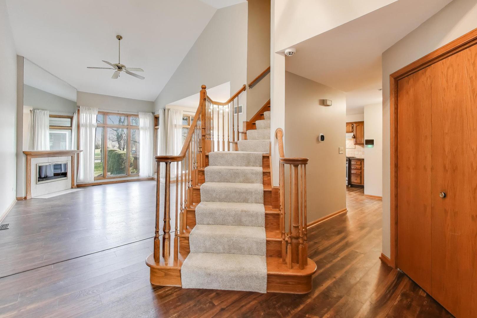 6903 Lexington Court #6903, Tinley Park, IL 60477