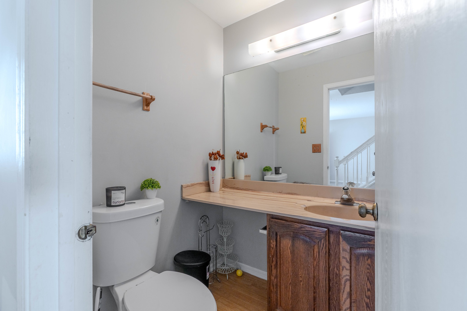 601 Bluff Street, Carol Stream, IL 60188