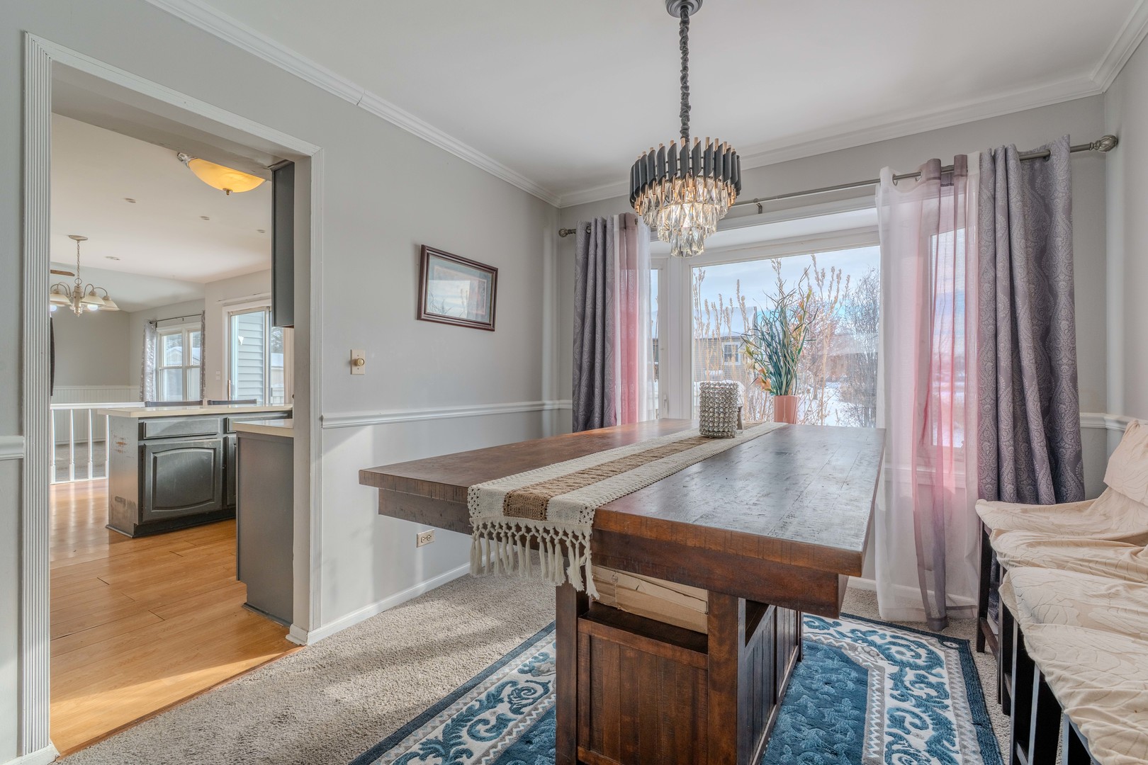 601 Bluff Street, Carol Stream, IL 60188