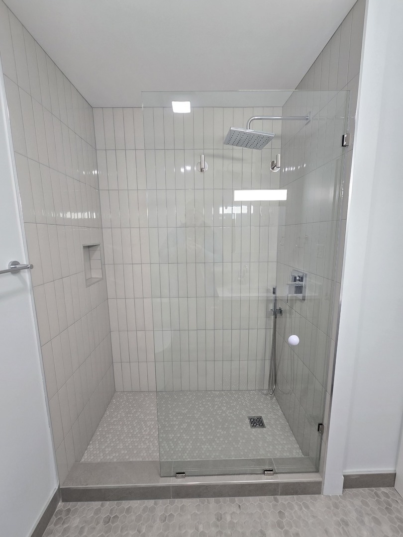 4508 Elm Avenue #B, Brookfield, IL 60513