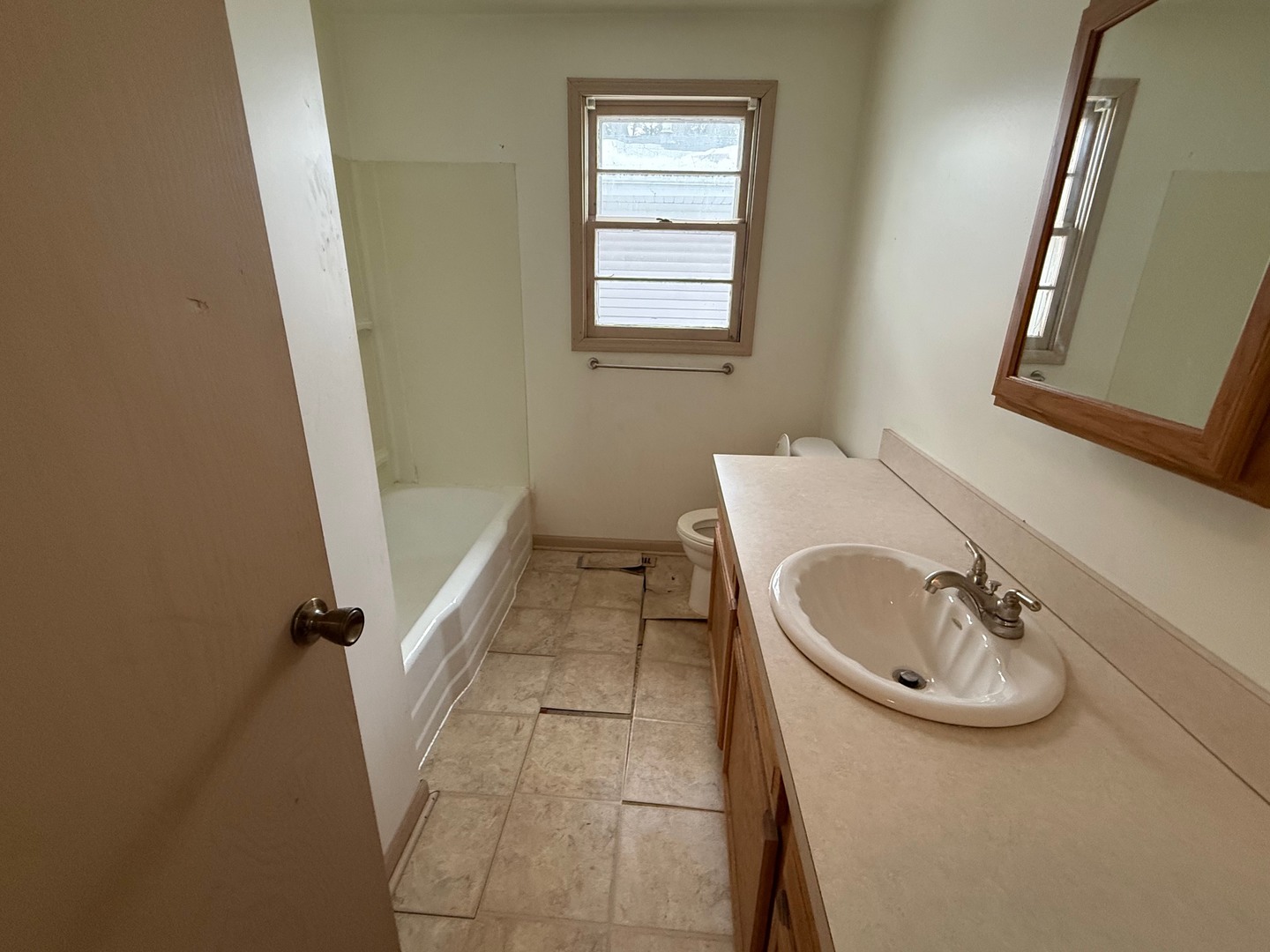 740 N Elmwood Drive, Aurora, IL 60506