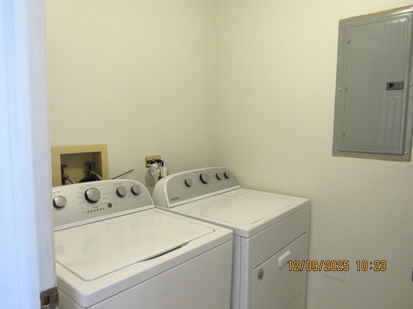 2790 GLASGOW Court #X1, Schaumburg, IL 60194