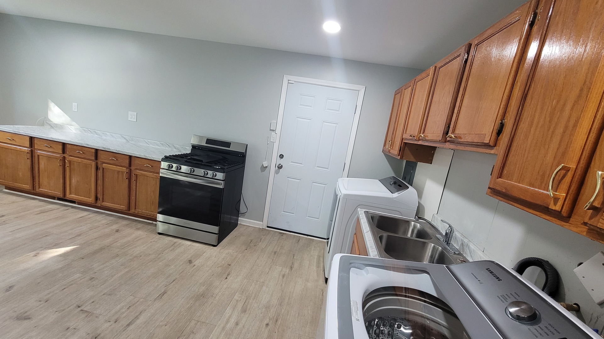 149 Austin Avenue, Carpentersville, IL 60110