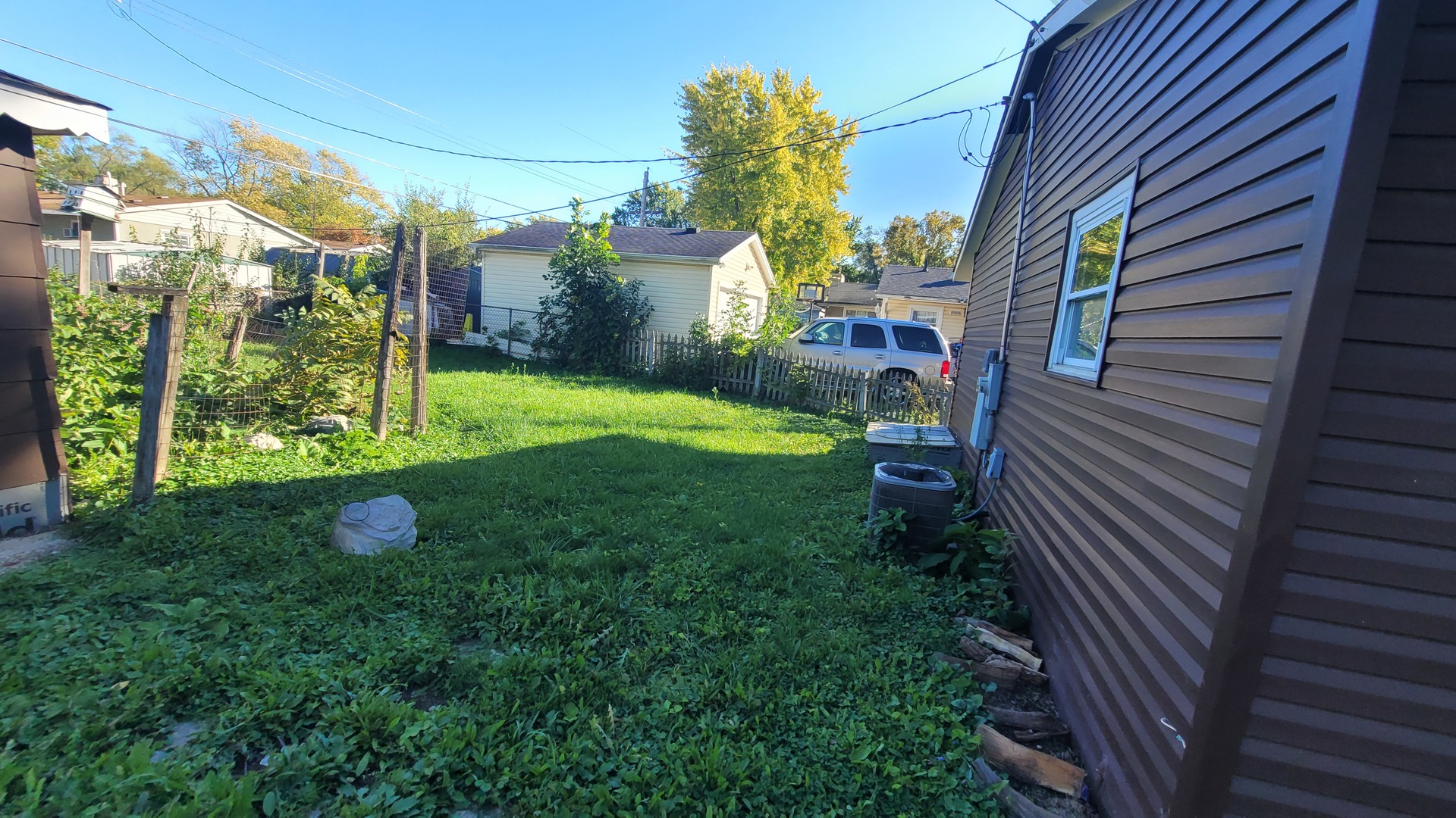 149 Austin Avenue, Carpentersville, IL 60110