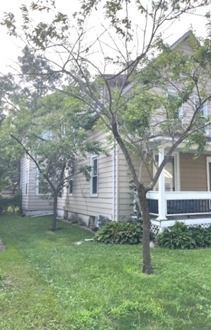 918 N Ash Street, Waukegan, IL 60085