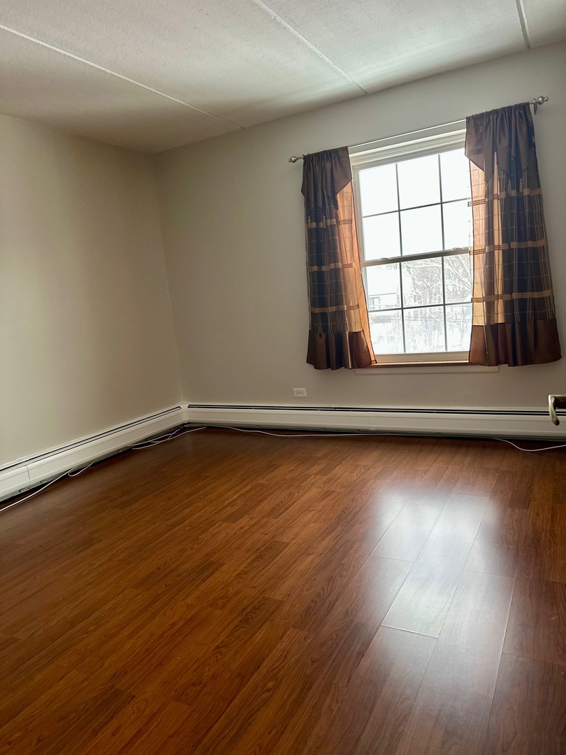 5125 Blodgett Avenue #418, Downers Grove, IL 60515