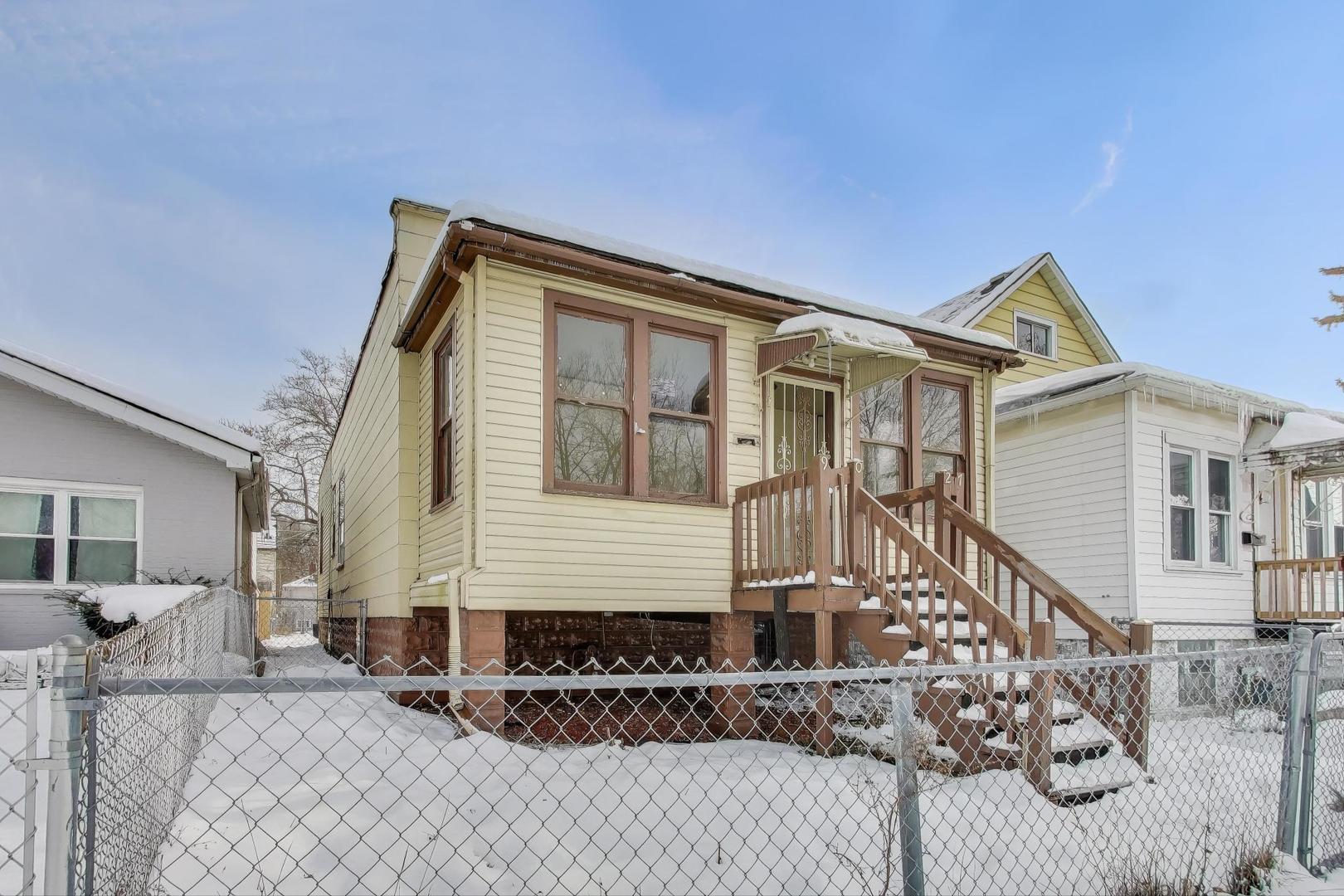 9027 S Drexel Avenue, Chicago, IL 60619