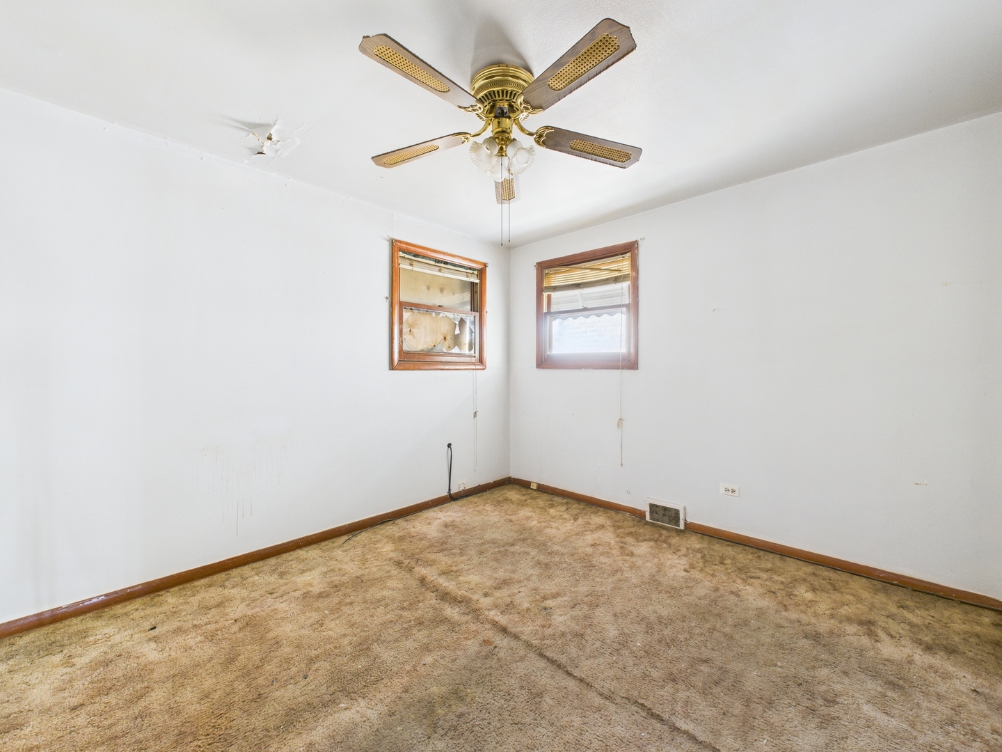 7826 S Christiana Avenue, Chicago, IL 60652