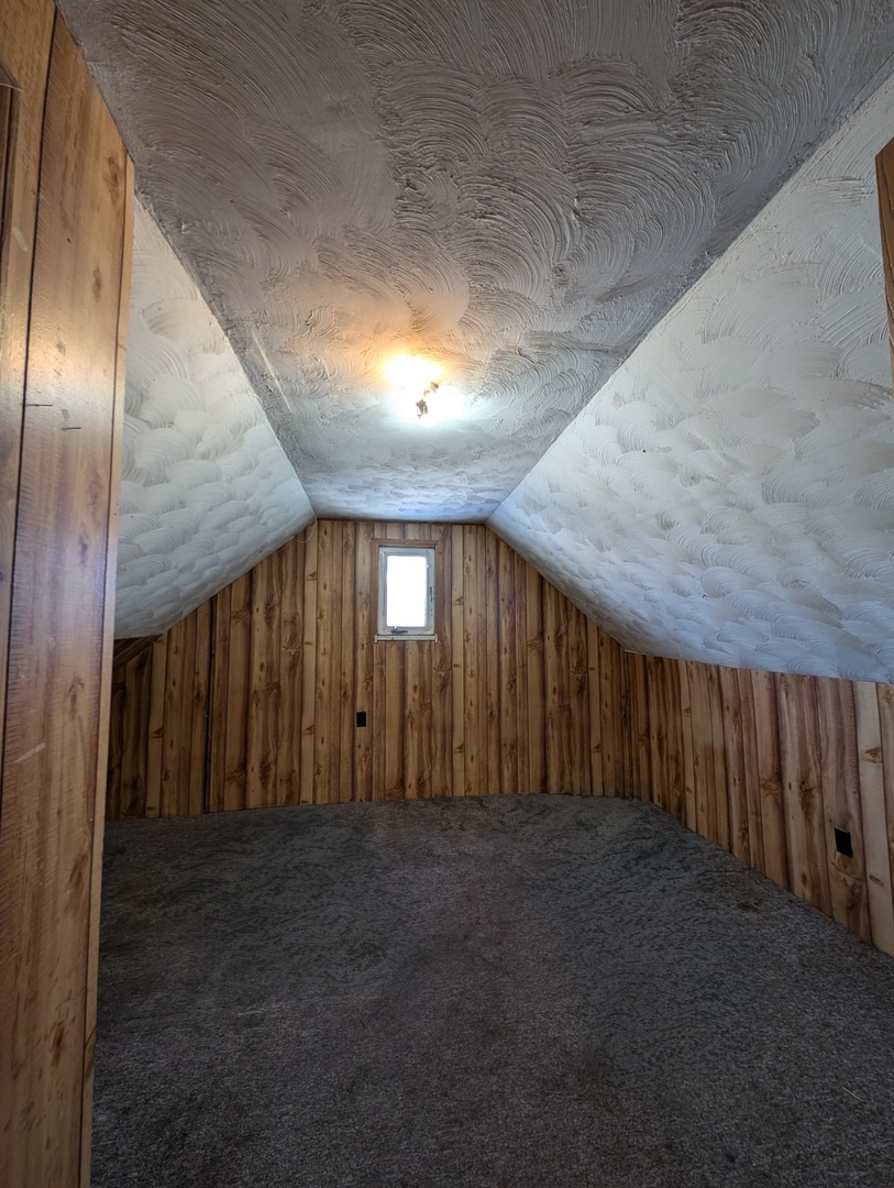 543 E 3rd Street, El Paso, IL 61738