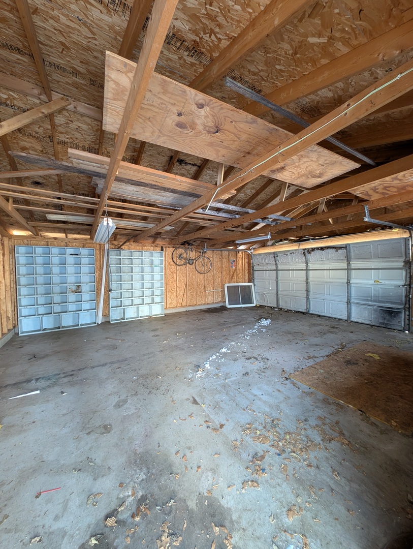 543 E 3rd Street, El Paso, IL 61738