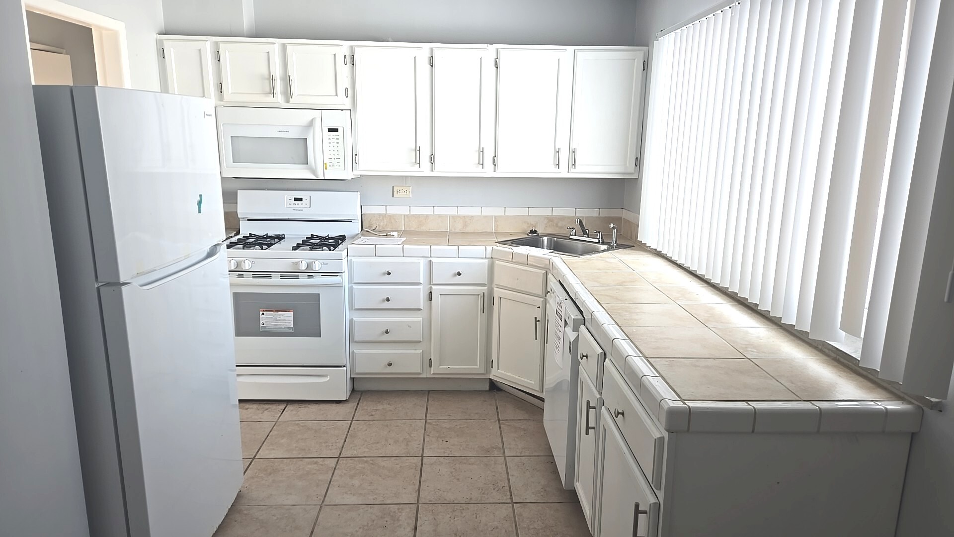 474 163rd Place, Calumet City, IL 60409