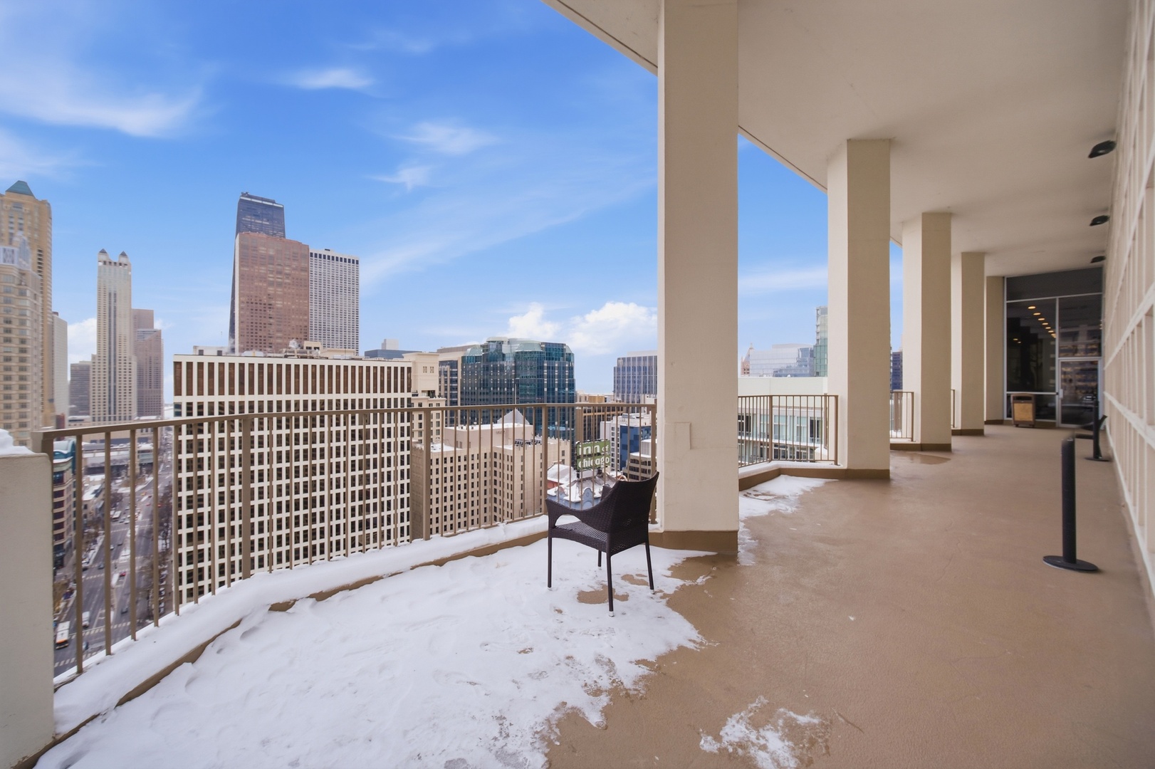 535 N MICHIGAN Avenue #1210, Chicago, IL 60611