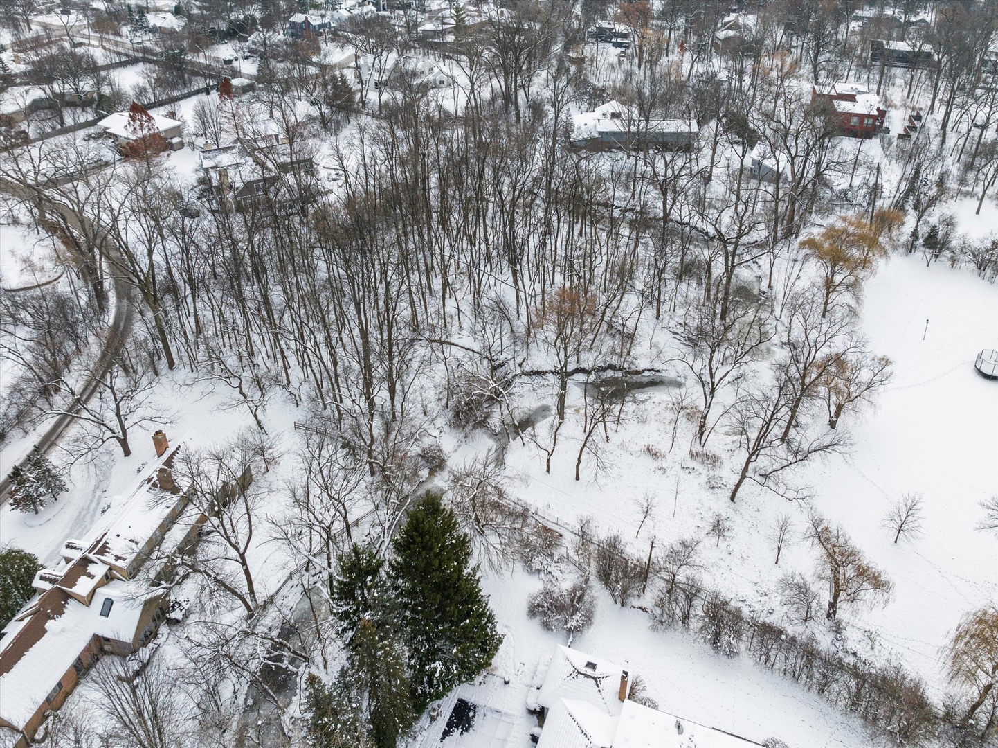 2058 Suffork Road, Northfield, IL 60093