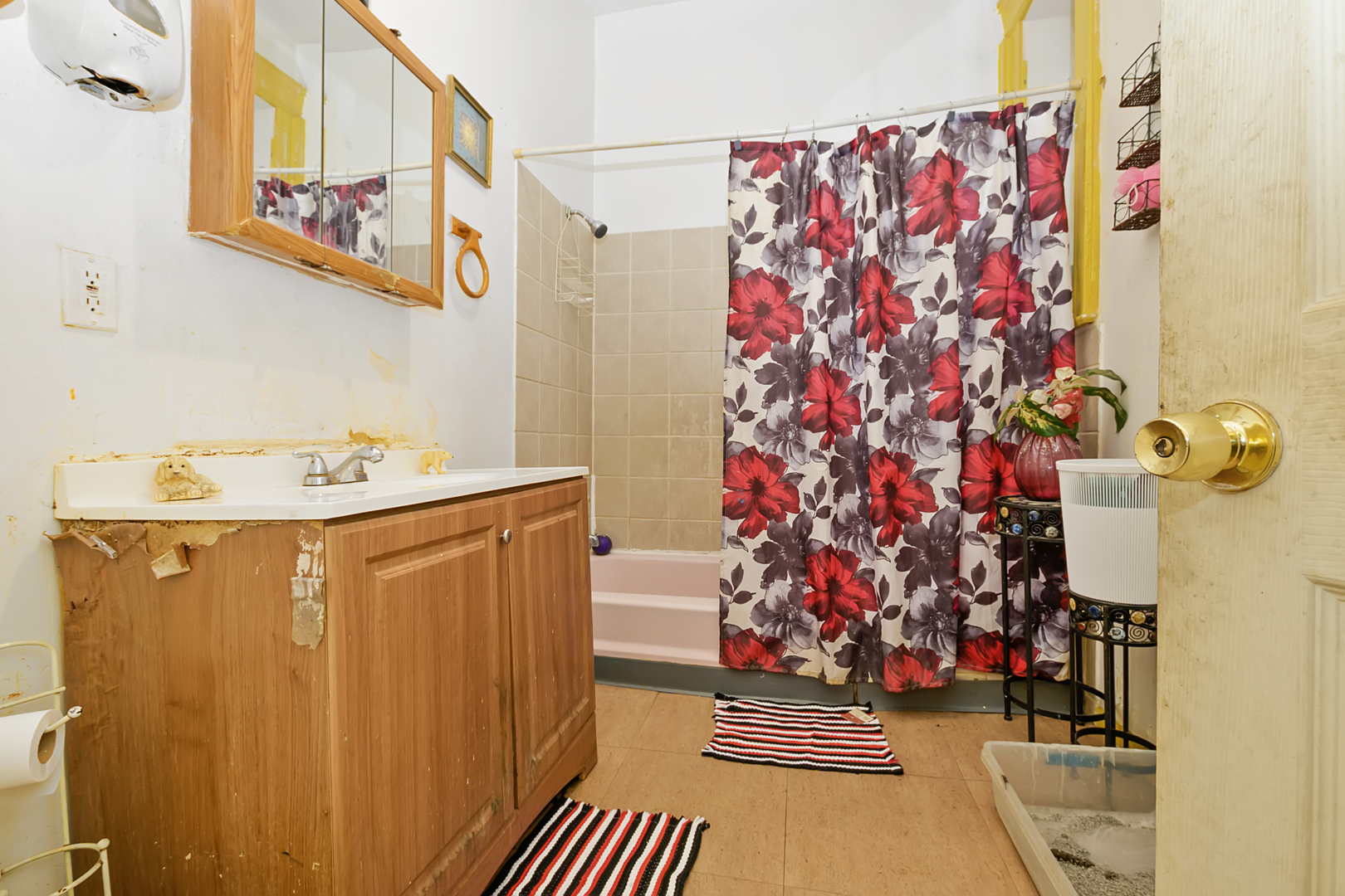 4202 W Jackson Boulevard, Chicago, IL 60624