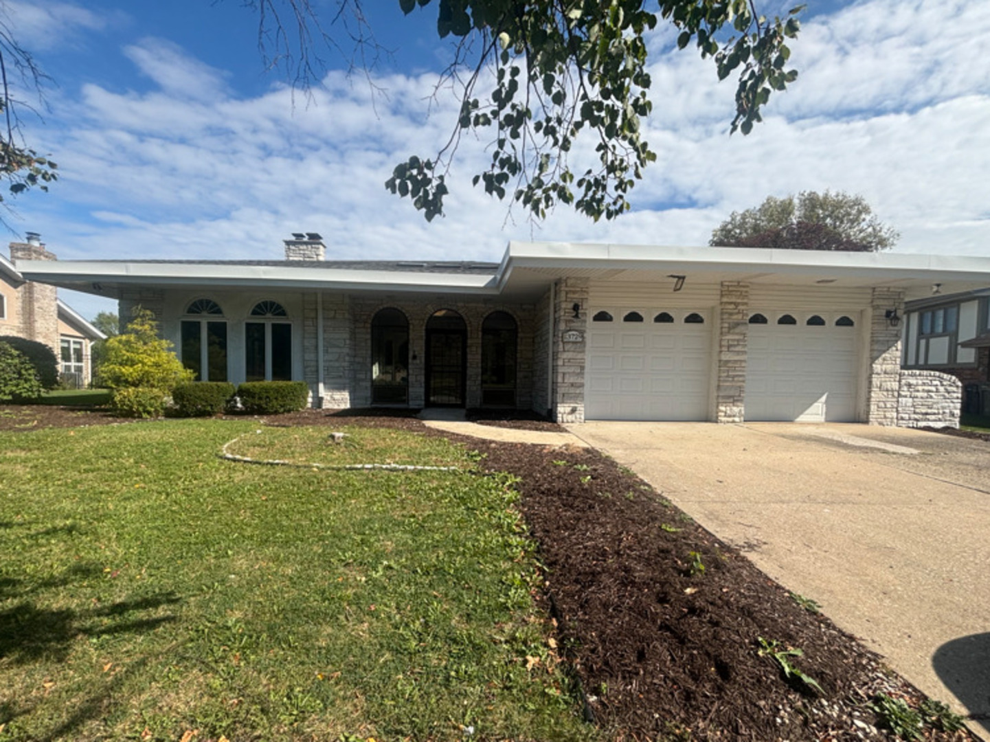 13729 S 88th Avenue, Orland Park, IL 60462