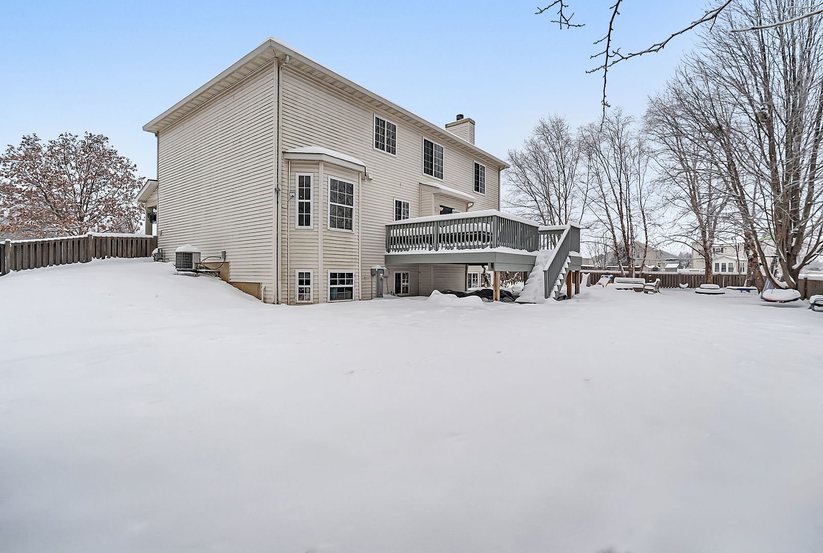 300 Wabena Court, Minooka, IL 60447