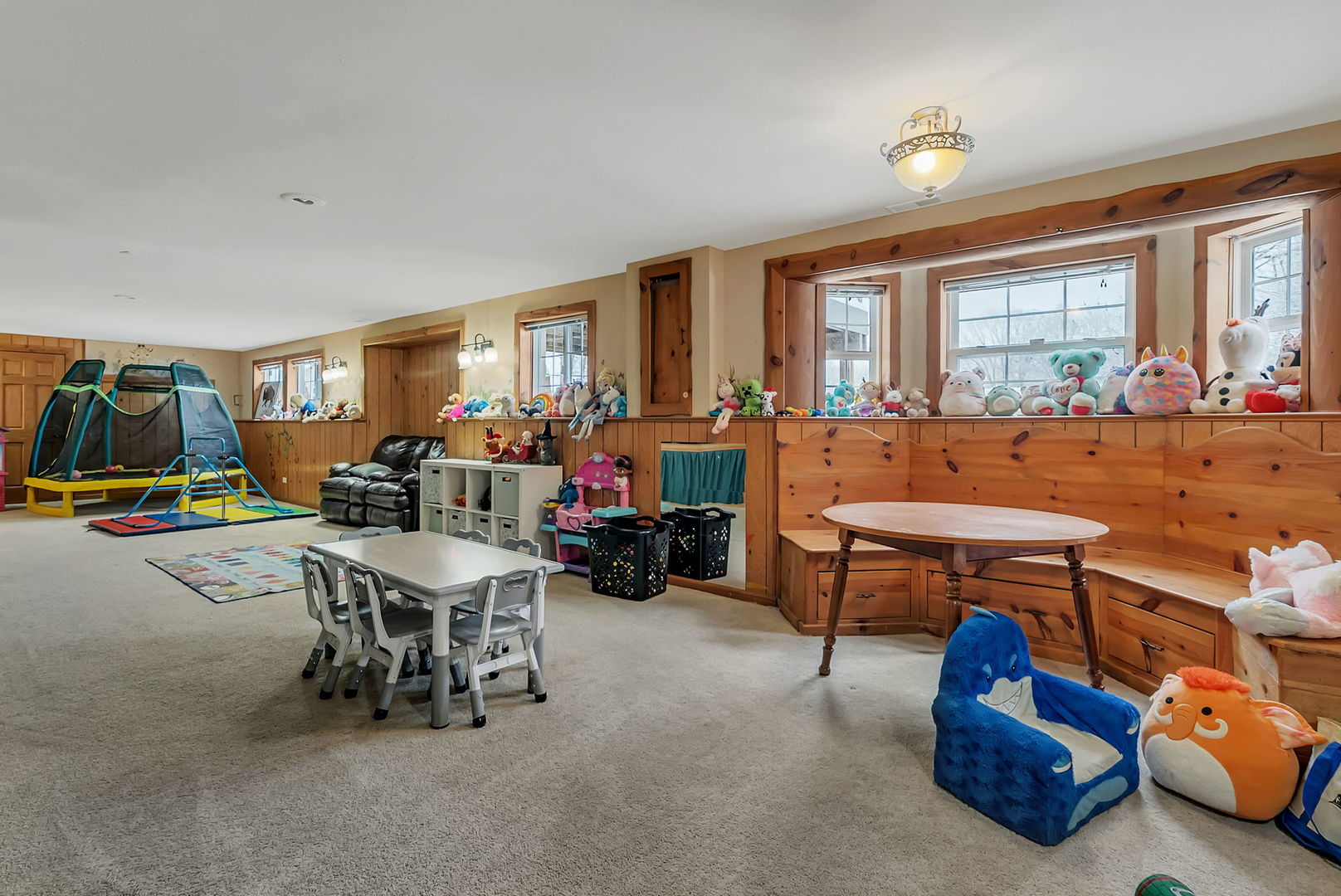 300 Wabena Court, Minooka, IL 60447