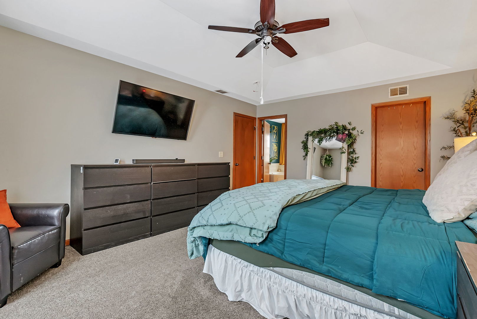 300 Wabena Court, Minooka, IL 60447