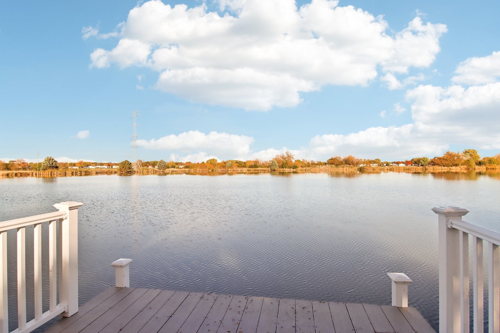 328 Legacy Court, Grayslake, IL 60030