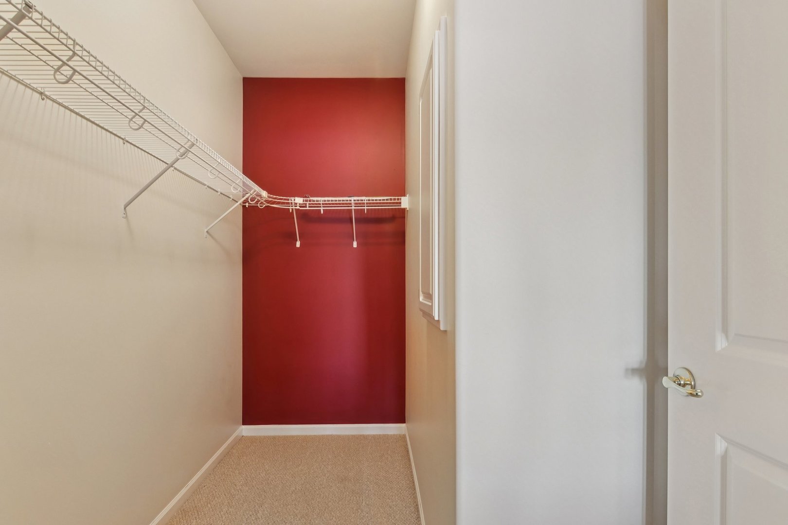 328 Legacy Court, Grayslake, IL 60030