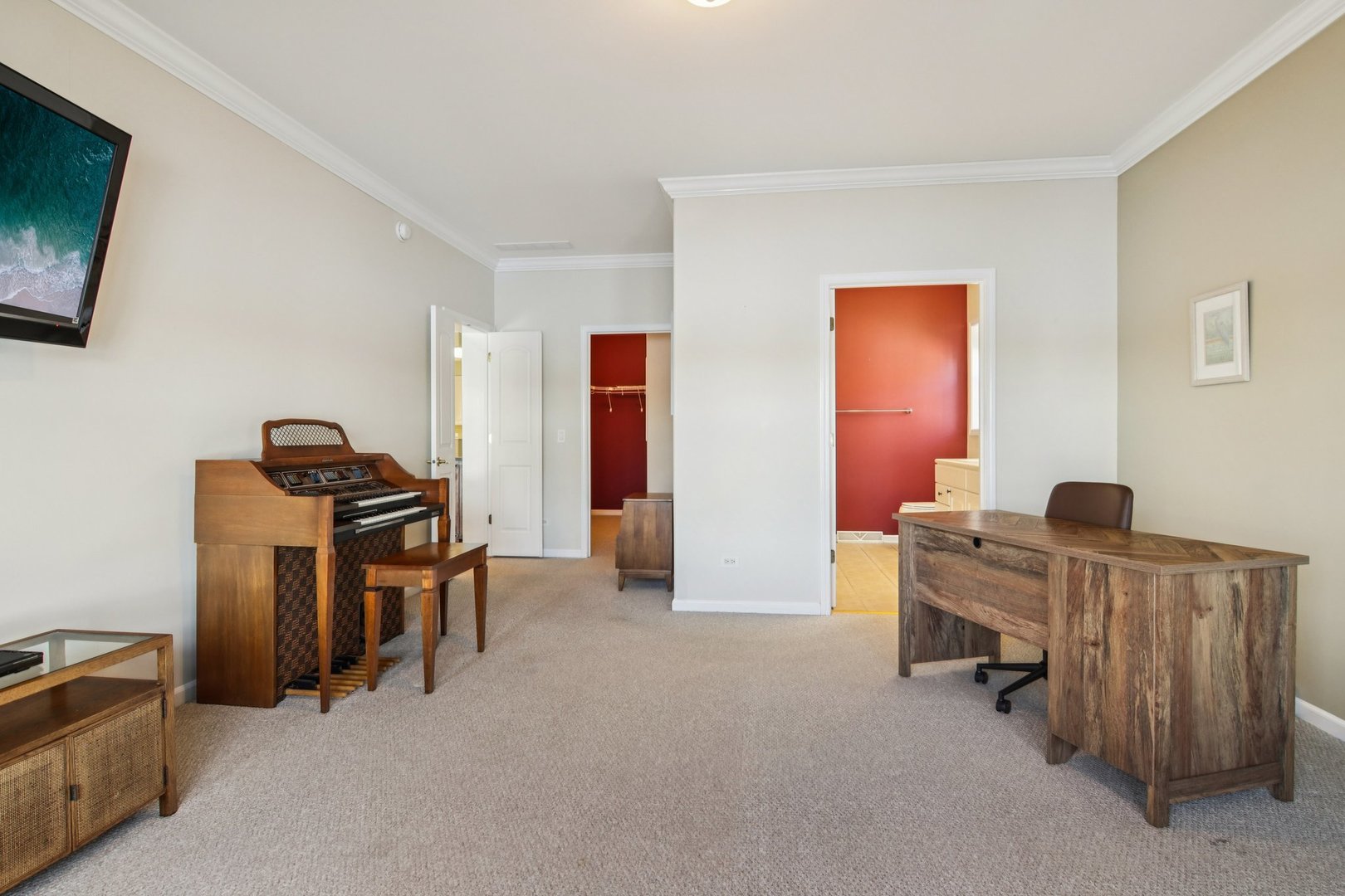 328 Legacy Court, Grayslake, IL 60030