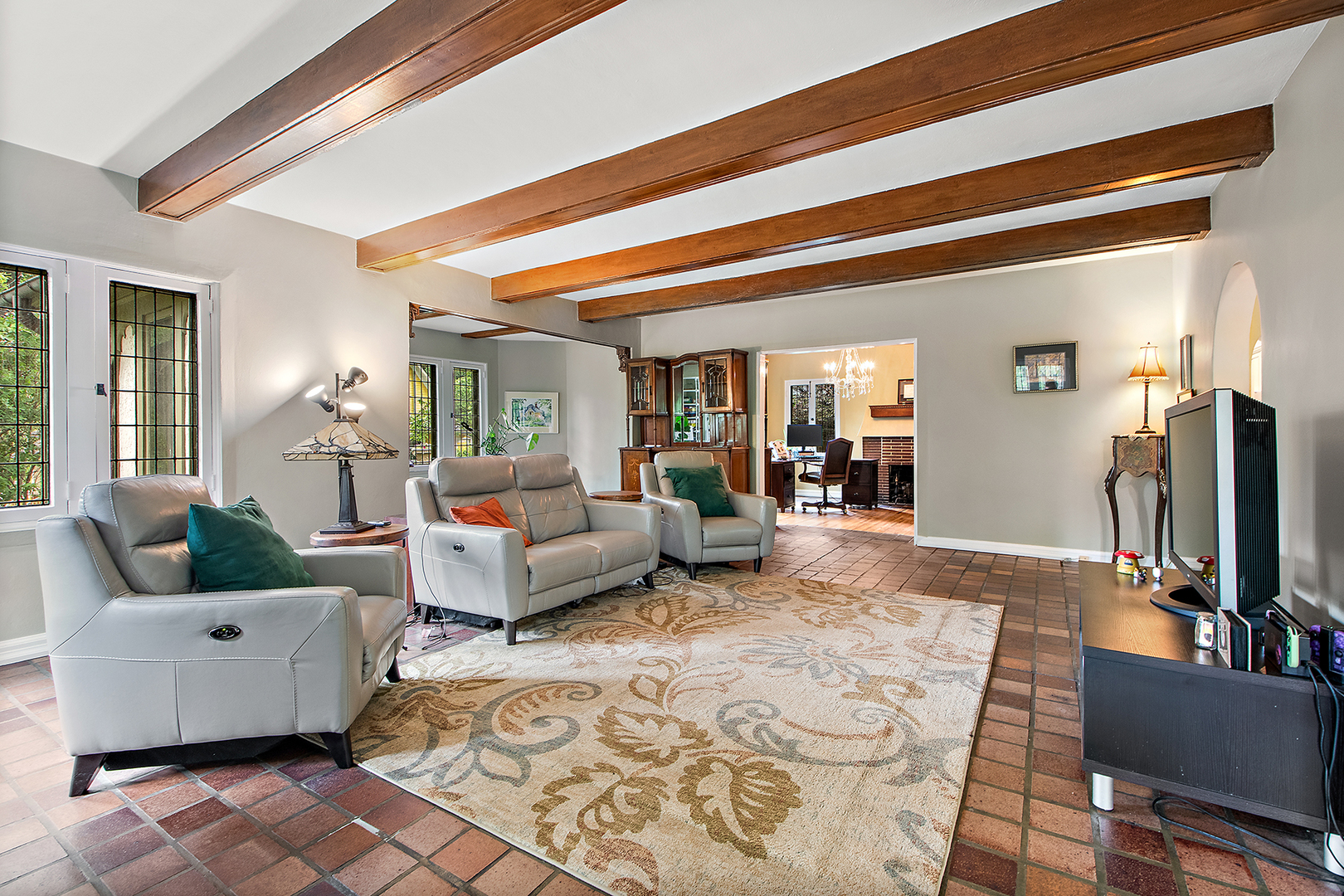 2023-2027 W 108th Place, Chicago, IL 60643