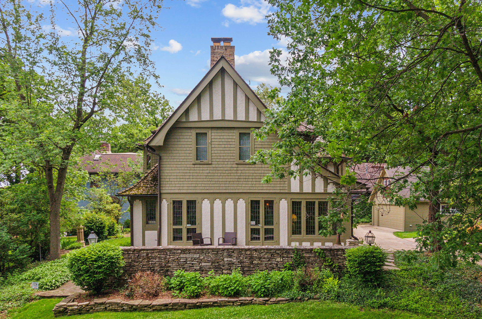 2023-2027 W 108th Place, Chicago, IL 60643