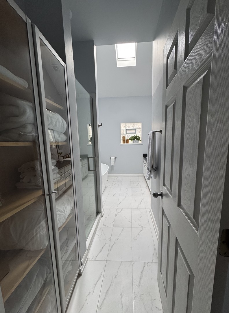 2315 W Harrison Street #4, Chicago, IL 60612