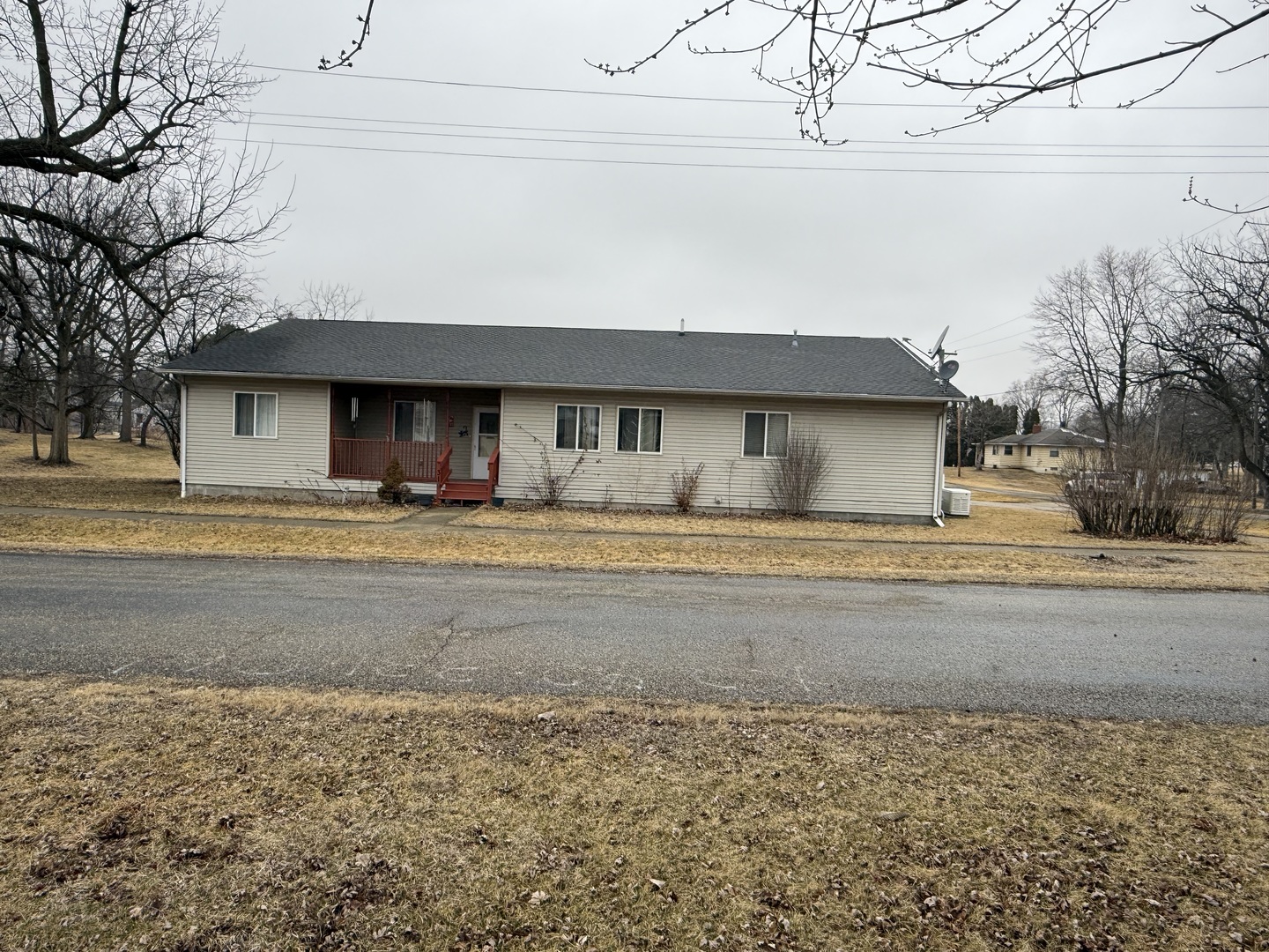 319 N Fourth Street, Neponset, IL 61345