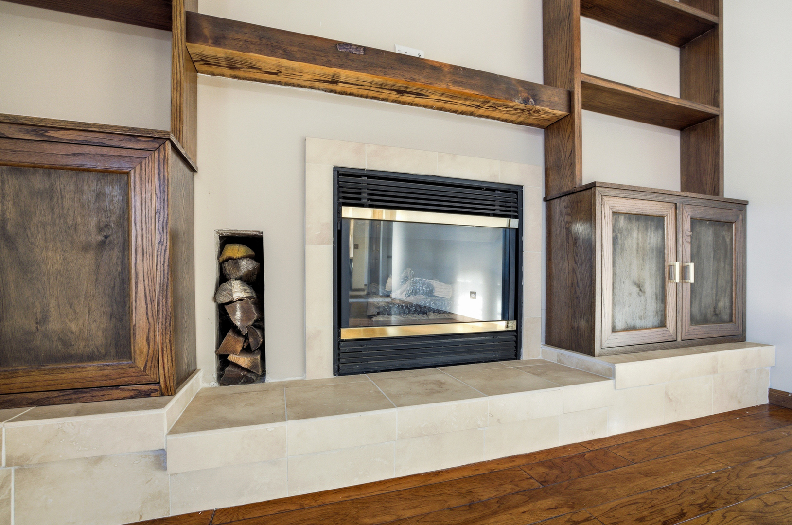 220 Dato Drive, Streamwood, IL 60107