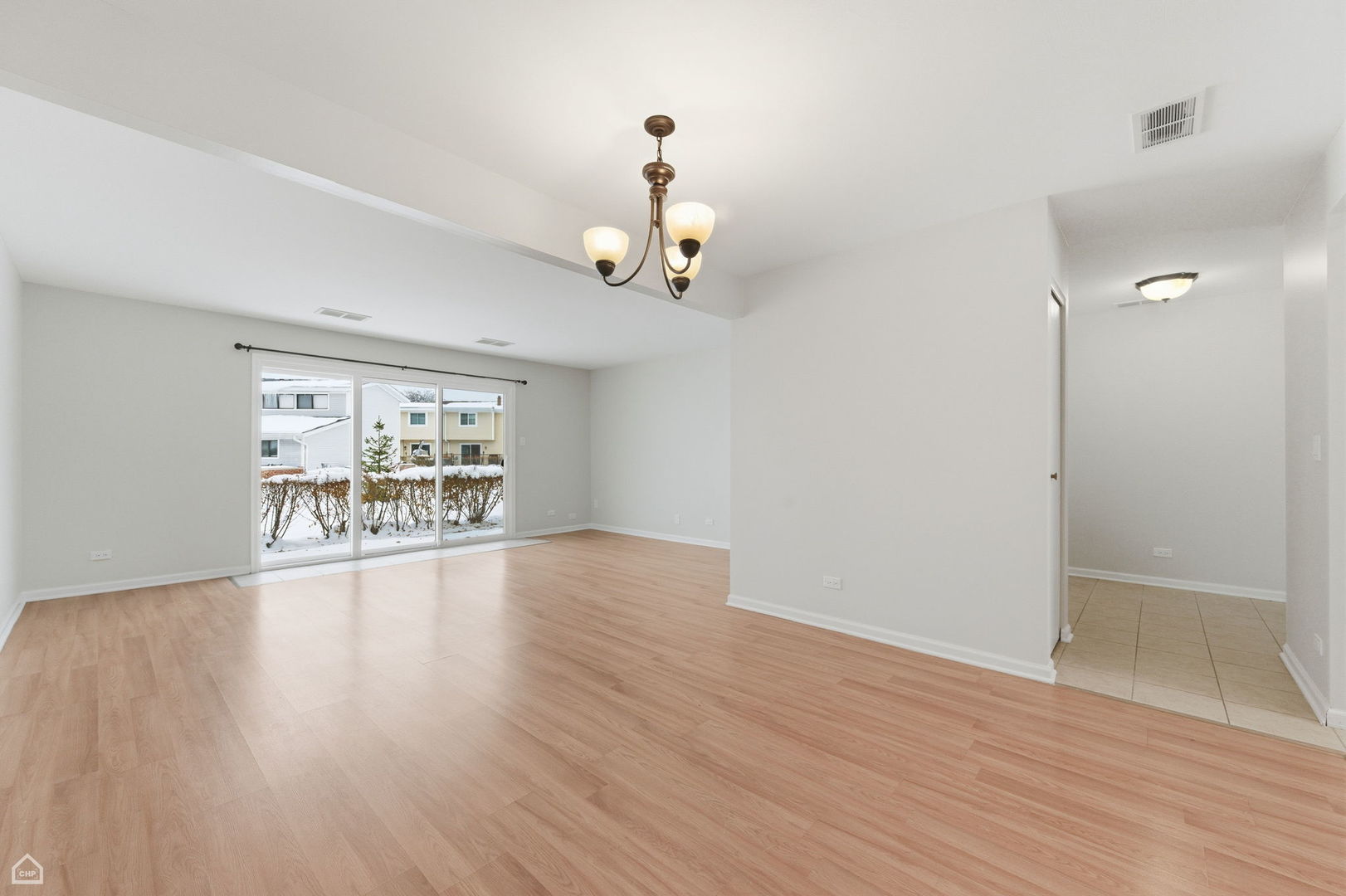 1081 PINEHURST Lane, Schaumburg, IL 60193