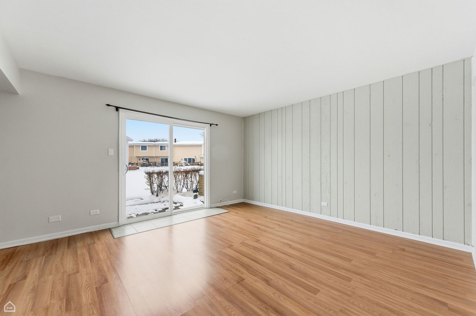 1081 PINEHURST Lane, Schaumburg, IL 60193