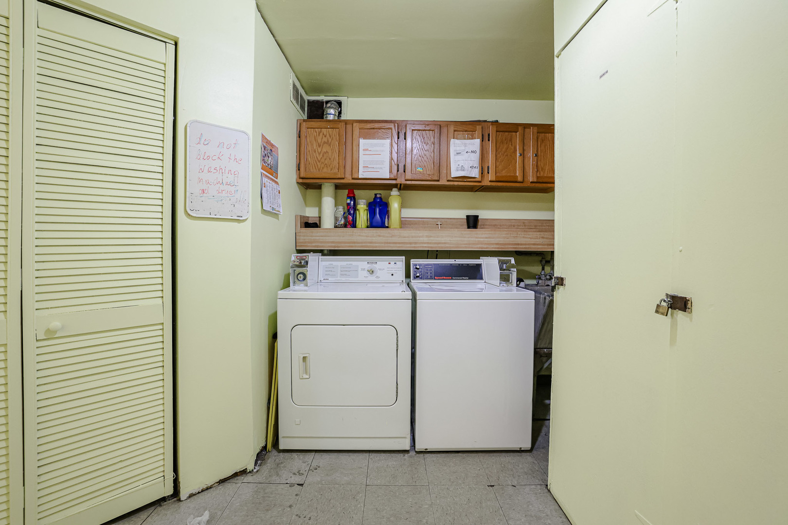 2222 N Harlem Avenue #2NW, Elmwood Park, IL 60707