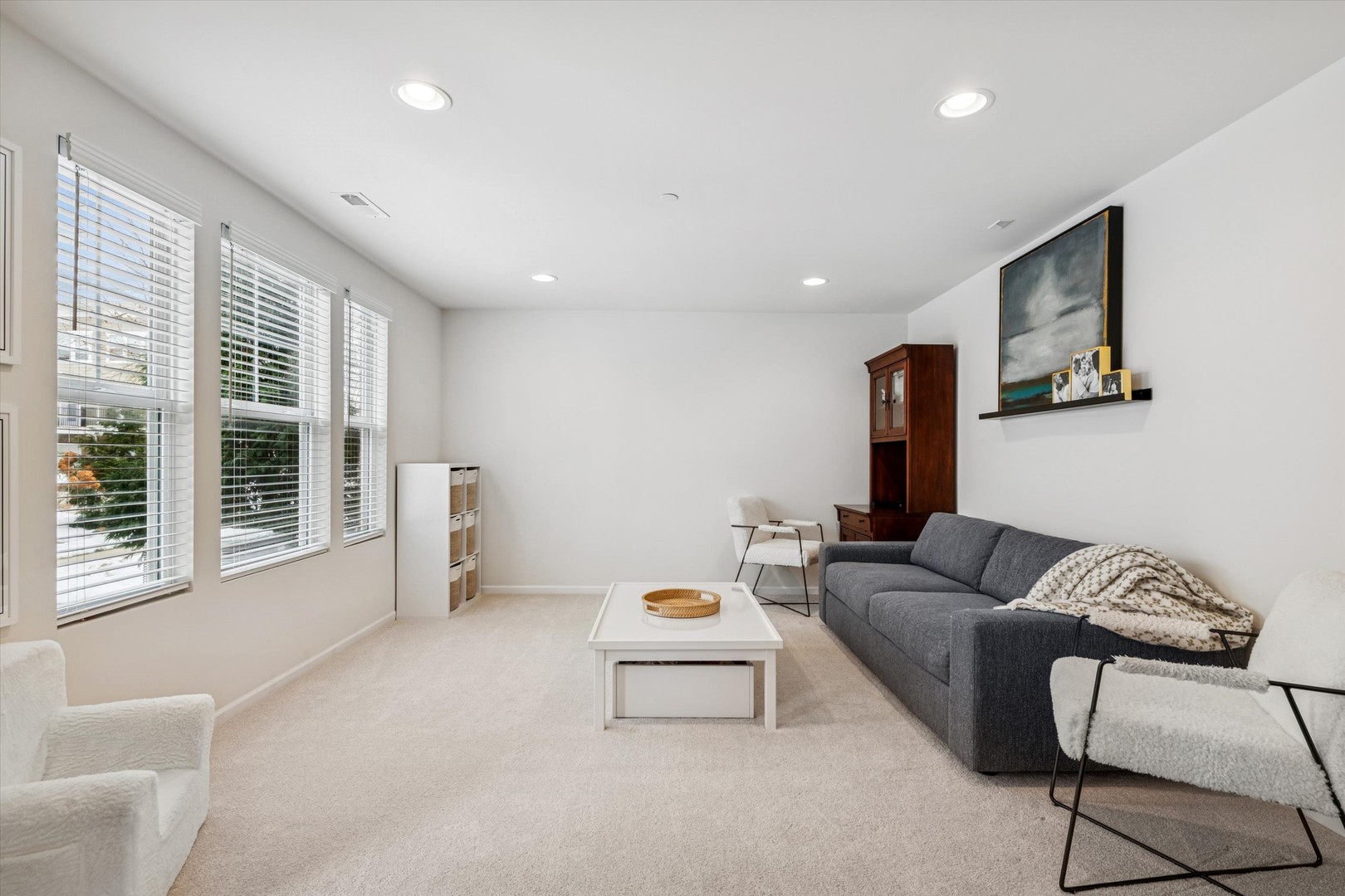 3562 SAWGRASS Drive, Woodridge, IL 60517