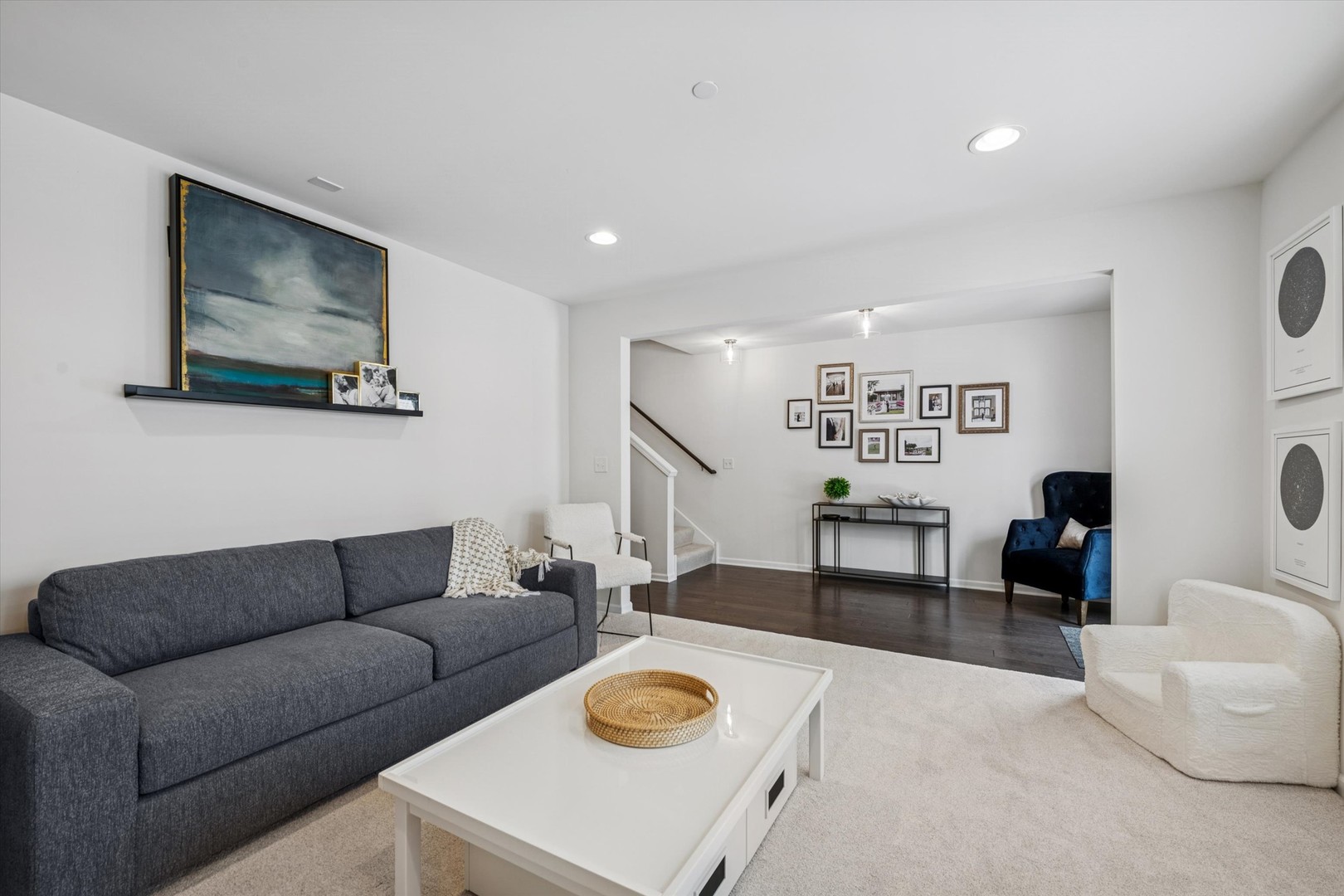 3562 SAWGRASS Drive, Woodridge, IL 60517