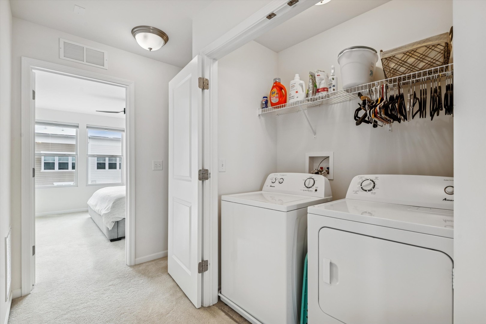 3562 SAWGRASS Drive, Woodridge, IL 60517