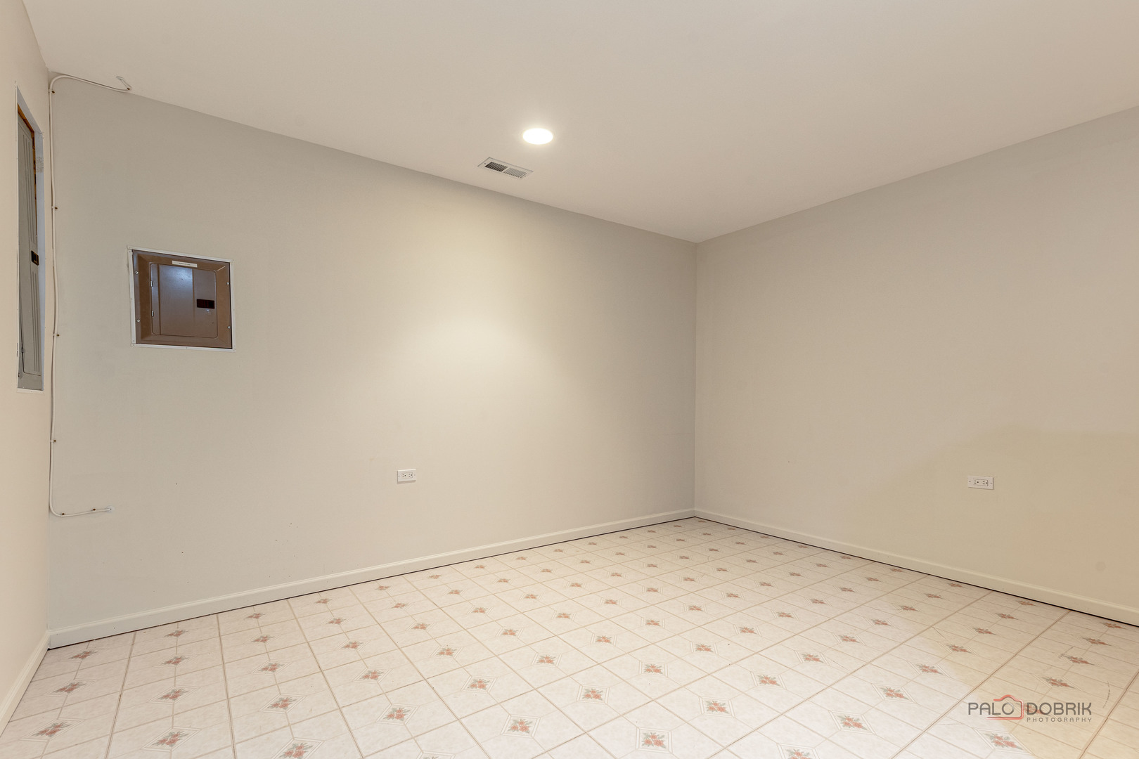 20772 N William Avenue, Lincolnshire, IL 60069