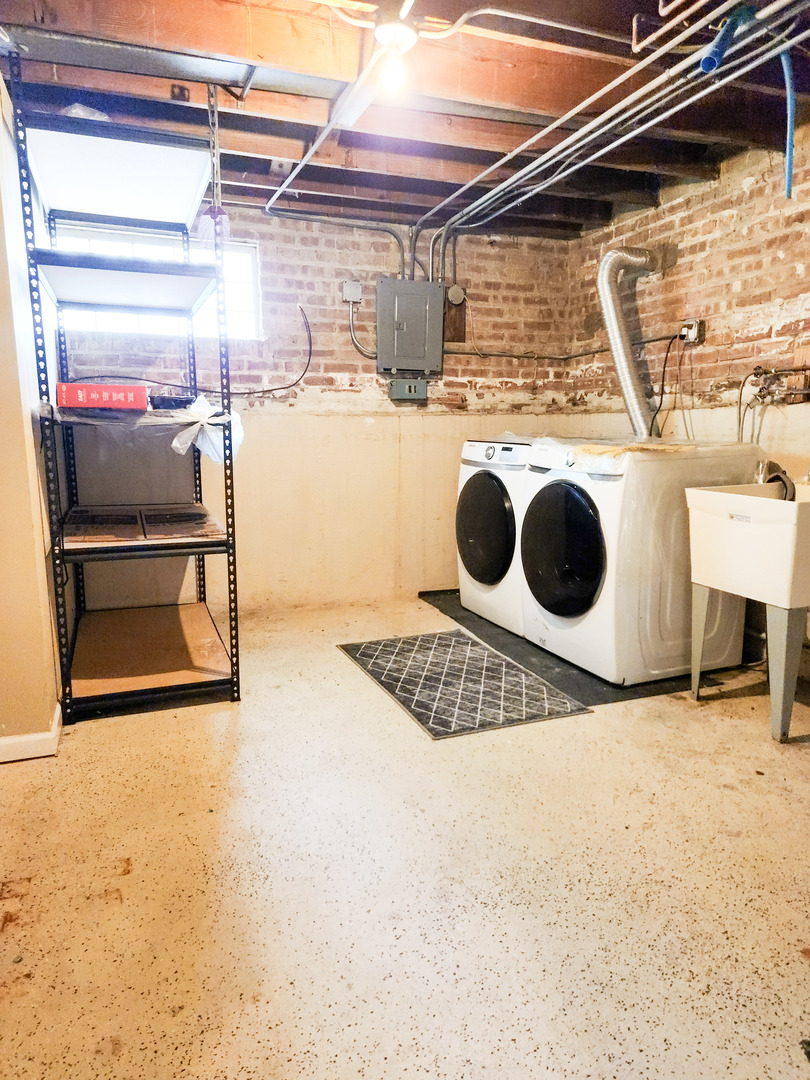 11015 S Morgan Street, Chicago, IL 60643