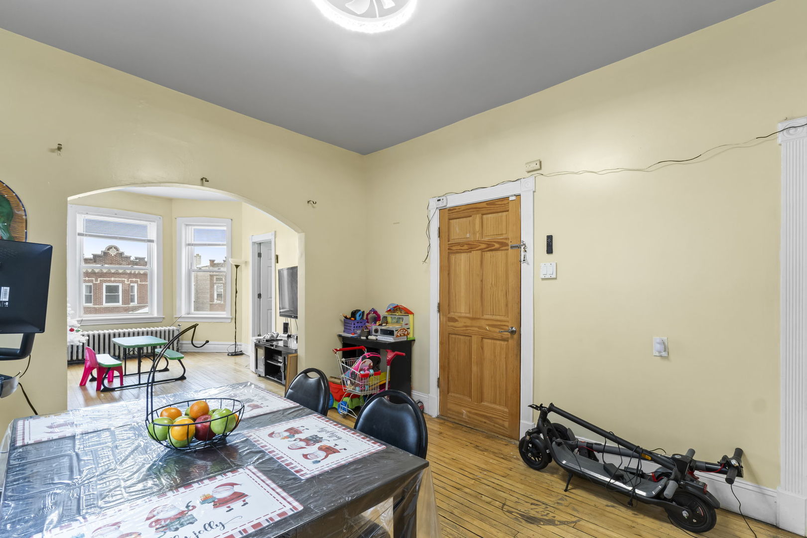 4920 W Iowa Street, Chicago, IL 60651