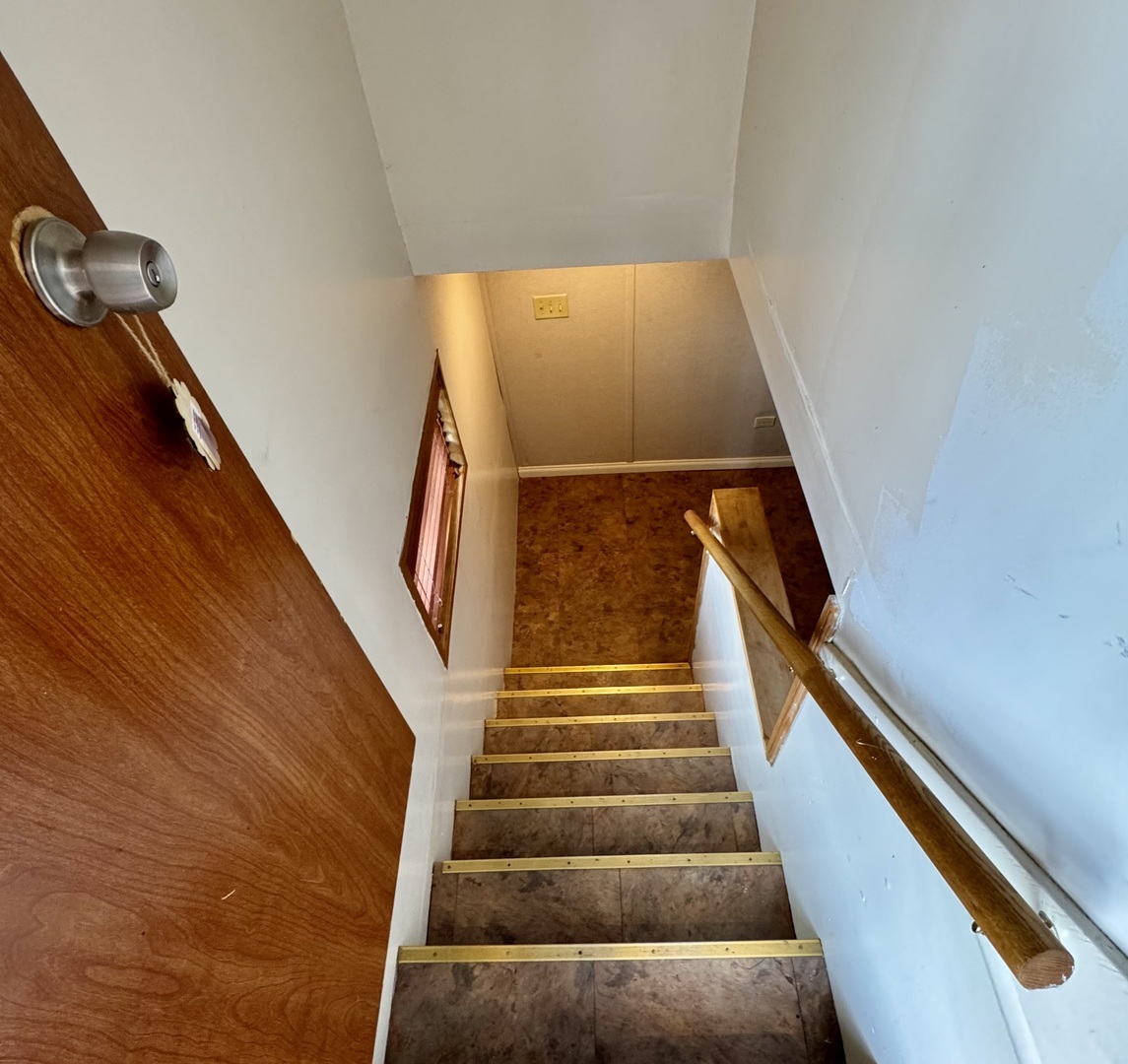 8936 S Oglesby Avenue, Chicago, IL 60617