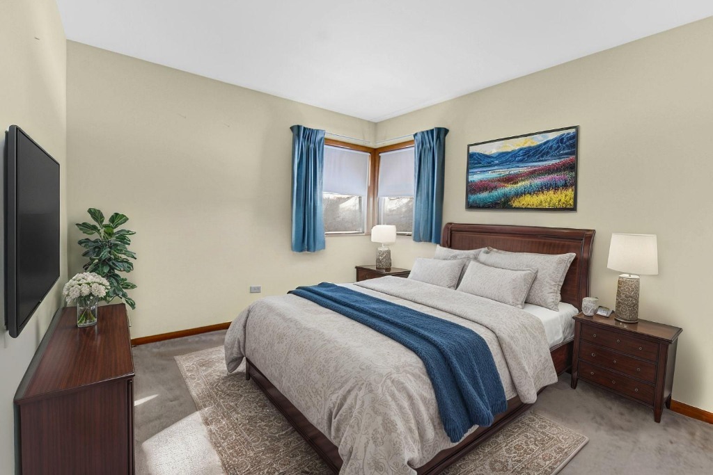 1161 E 171st Court, South Holland, IL 60473