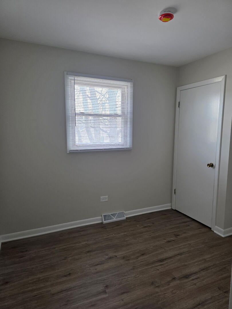 668 Anita Avenue, Antioch, IL 60002