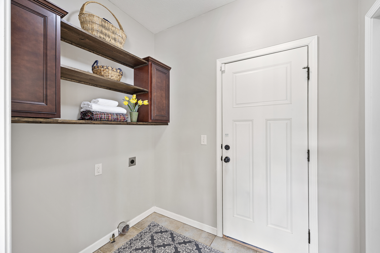 805 Dresser Drive, Normal, IL 61761