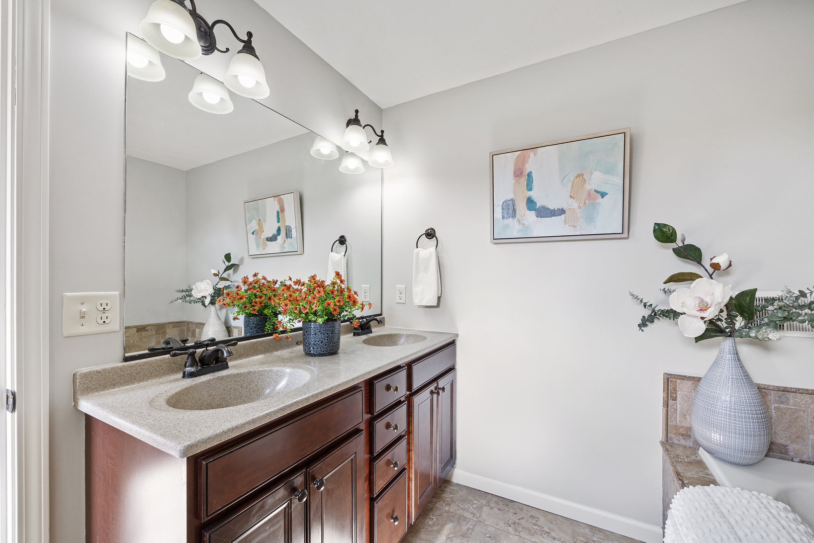 805 Dresser Drive, Normal, IL 61761