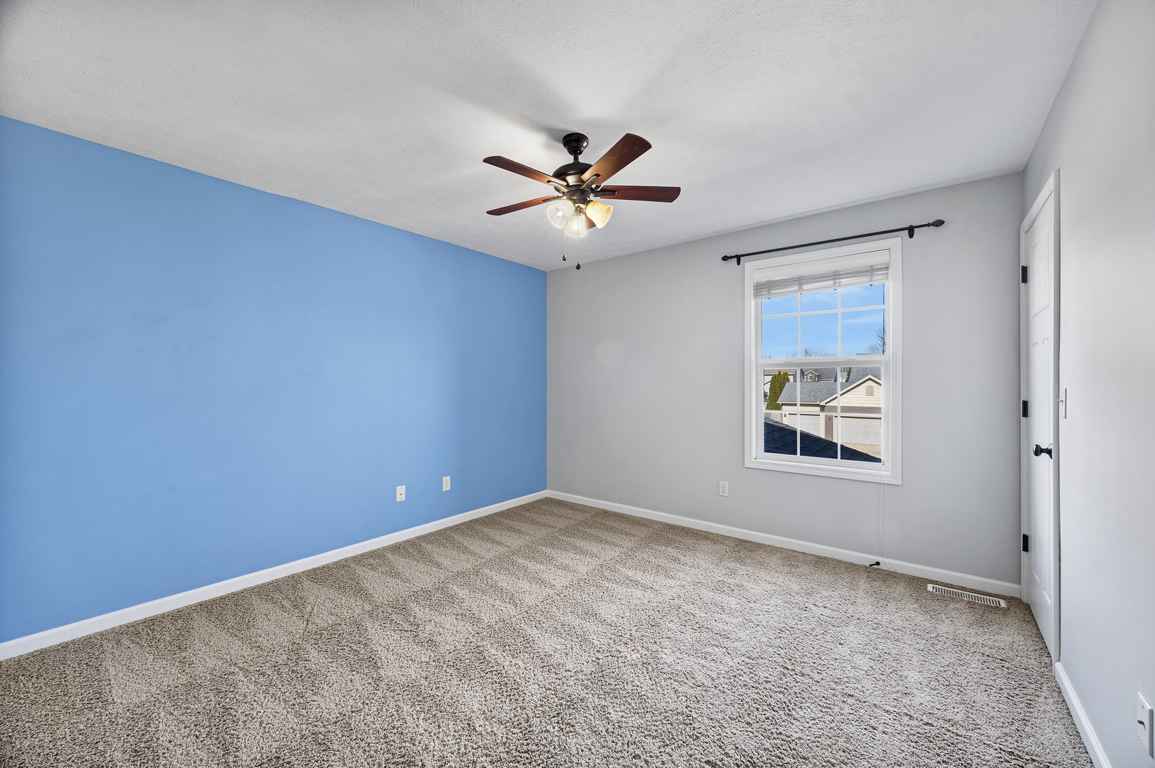 805 Dresser Drive, Normal, IL 61761