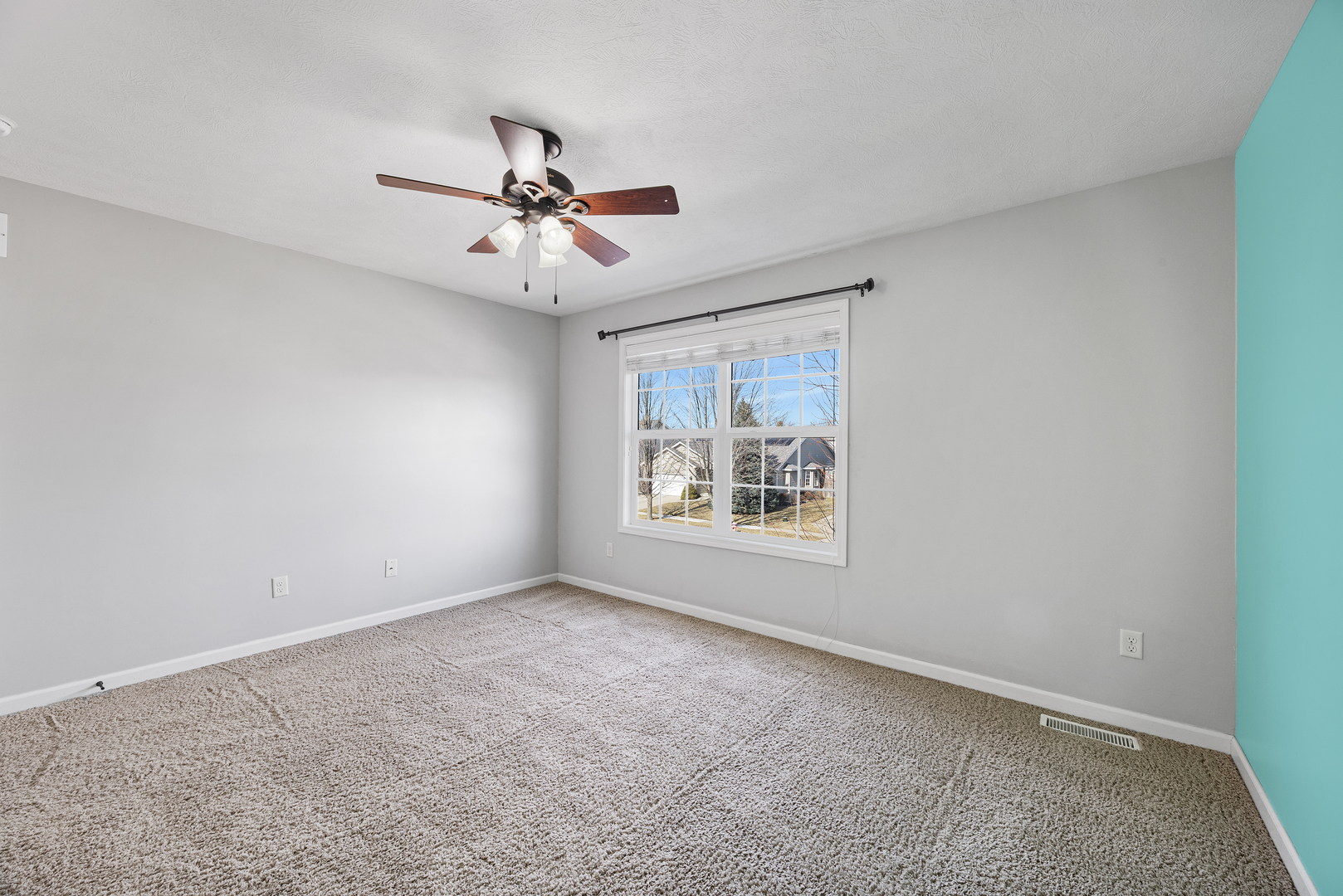 805 Dresser Drive, Normal, IL 61761